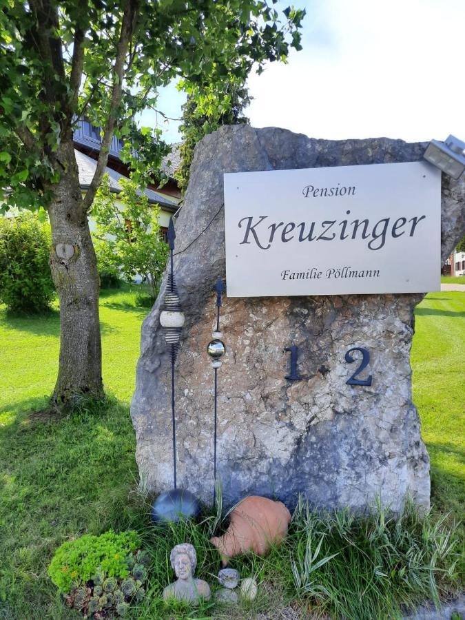 Pension Kreuzinger, 5310 Tiefgraben ภายนอก รูปภาพ